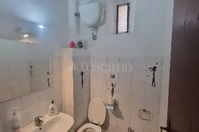 Casa in vendita, Via Castelfidardo, Roma
