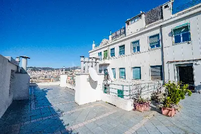 Attico in vendita, Via Giuseppe Casaregis, Genova