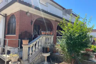 Villa Bifamiliare in vendita, Via Mari, Pomezia