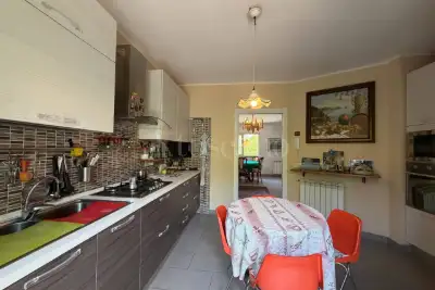 Villino a Schiera in vendita, Via Taranto, San Giovanni la Punta