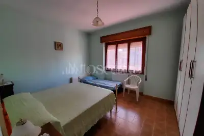 Casa in vendita, Via Gran Bretagna, Pomezia