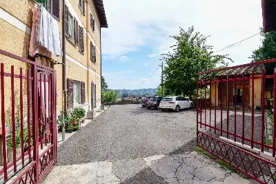 Casa in vendita, Via Tassera, Erba