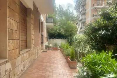 Casa in vendita, Via Lucio Papirio, Roma