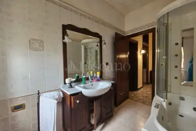 Villa Bifamiliare in vendita, Via Mari, Pomezia