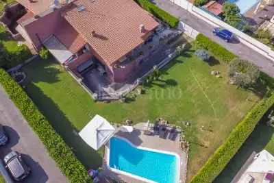 Villa Bifamiliare in vendita, Via del Casale Agostinelli, Roma