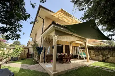 Villa Plurifamiliare in vendita, Viale Tridente, Anzio