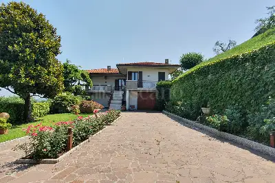 Villa in vendita, Via Bottino Basso, Lonato del Garda