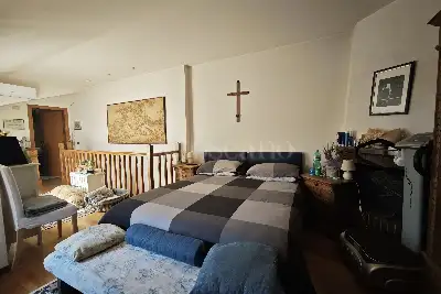 Casa in vendita, Via Bonaguida Lucari, Siena