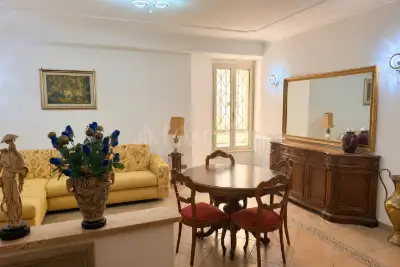 Casa in vendita, Via Santamaura, Roma
