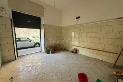 Negozio in vendita, Via Santa Maria della Catena, Catania