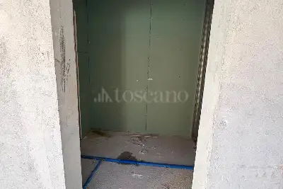 Negozio in vendita, Piazza Torlonia, Avezzano