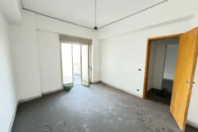 Casa in vendita, Via Giuseppe La Farina, Messina