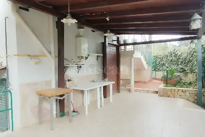 Villino a Schiera in vendita, Via alla Falconara, Palermo