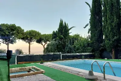 Casa in vendita,  Via Pergola, Moniga del Garda