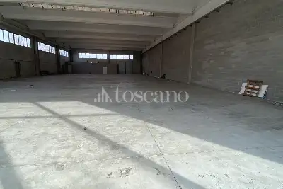 Capannone in vendita, Via Roma, Guardamiglio