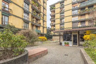 Casa in vendita, Via Gustavo Modena, Milano