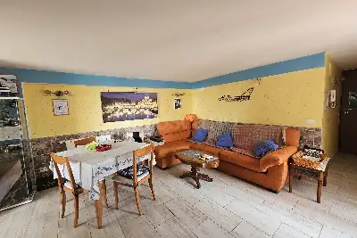 Superattico in vendita, Via Gran Bretagna, Pomezia