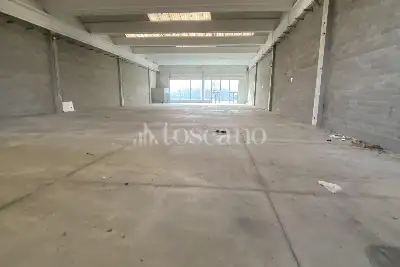 Capannone in vendita, via don milan, Guardamiglio