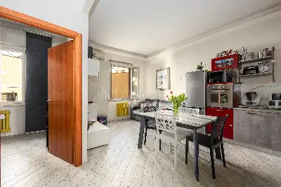 Casa in vendita, Via della Lega Lombarda, Roma