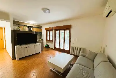 Casa in vendita, Piazza dei Canotti, Roma