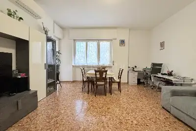 Casa in vendita, Via del Gesù, Opera