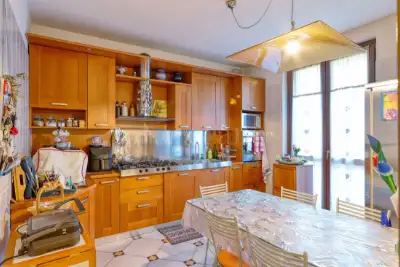 Villino a Schiera in vendita, Via Padova, Gallarate