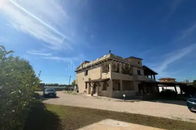 Villa in vendita, Via Le Ferriere, Latina