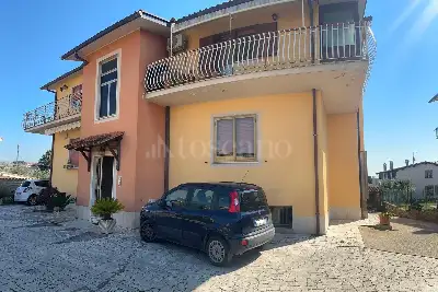 Casa in vendita, Via Alessandro Annoni, Roma