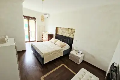 Casa in vendita, Via Consalvo 120, Napoli