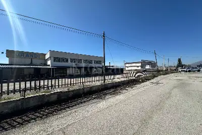Capannone in vendita, Via Valeria Tiburtina, Celano