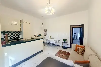 Casa in affitto, Via Archimede, Milano