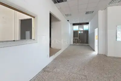 Negozio in affitto, Via Claudio Fermi, Sassari