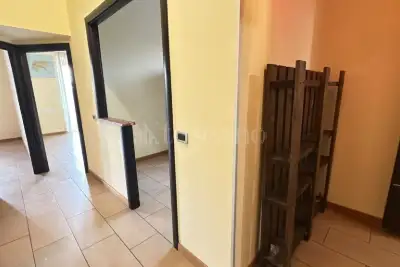 Casa in vendita, Via delle Spighe, Roma