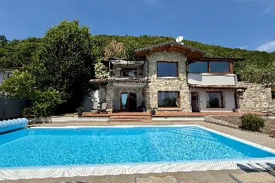 Villa in vendita, Via Mezzane, Villanuova sul Clisi