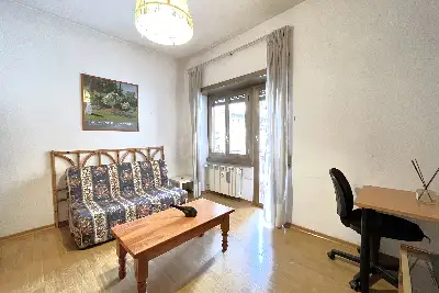 Casa in vendita, Via Caprese, Roma