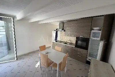 Casa in vendita, Via Giulio Petroni, Bari