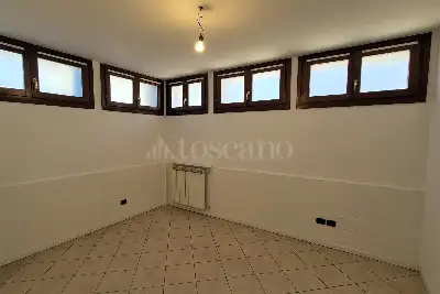 Ufficio in affitto, Via Sant'Adeodato, Cantù