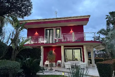 Villa in vendita, Via Dott. Pippo Cutuli, Aci Sant'Antonio