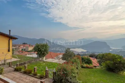 Villa in vendita, Via Viconago, Cadegliano-Viconago