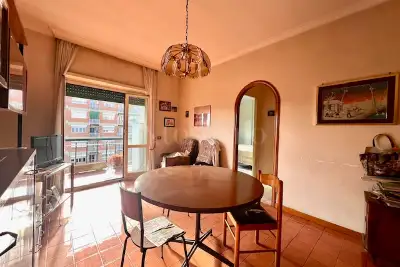 Casa in vendita, Via Tito Quinzio Penno, Roma