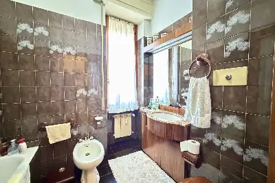 Casa in vendita, Via Lucerna, Milano