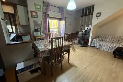 Casa Indipendente in vendita, Via Genova, Ciampino