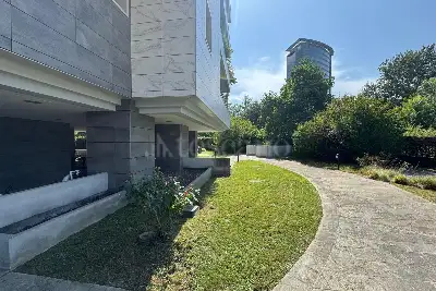 Casa in vendita, Via Achille Papa 28, Milano