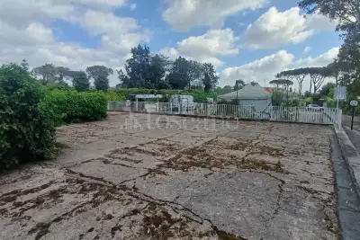Magazzino in vendita, Vicolo del Casale Lumbroso, Roma