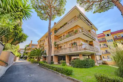 Casa in vendita, Vicolo della Serpe, Roma