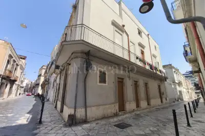 Negozio in vendita, Via Carmine, Brindisi