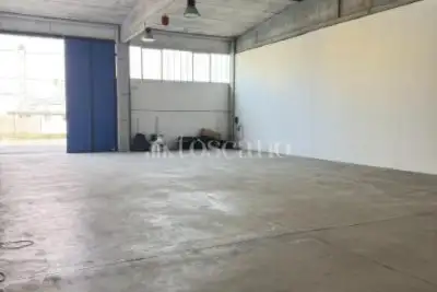 Capannone in vendita, Via Felice Cavallotti, Lodi