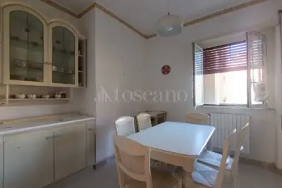 Casa in vendita, Via Varese, Anzio