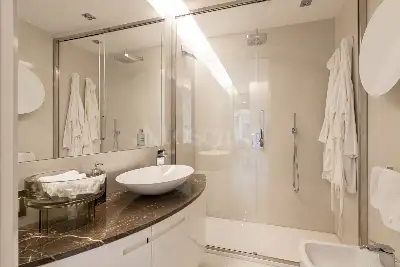 Casa in vendita, Piazza Principessa Clotilde, Milano