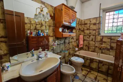 Casa in vendita, Via Apricale, Roma